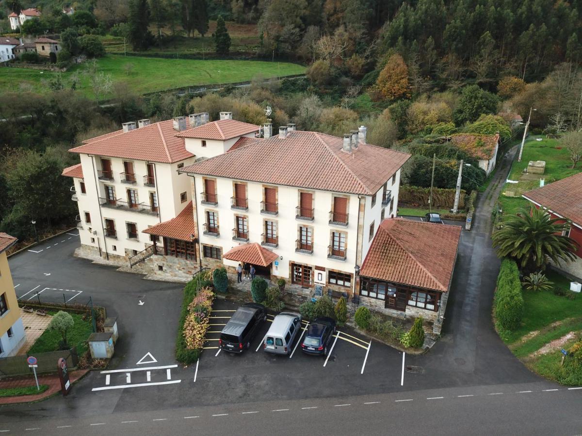 Hotel Valle Las Luinas Soto de Luiña المظهر الخارجي الصورة