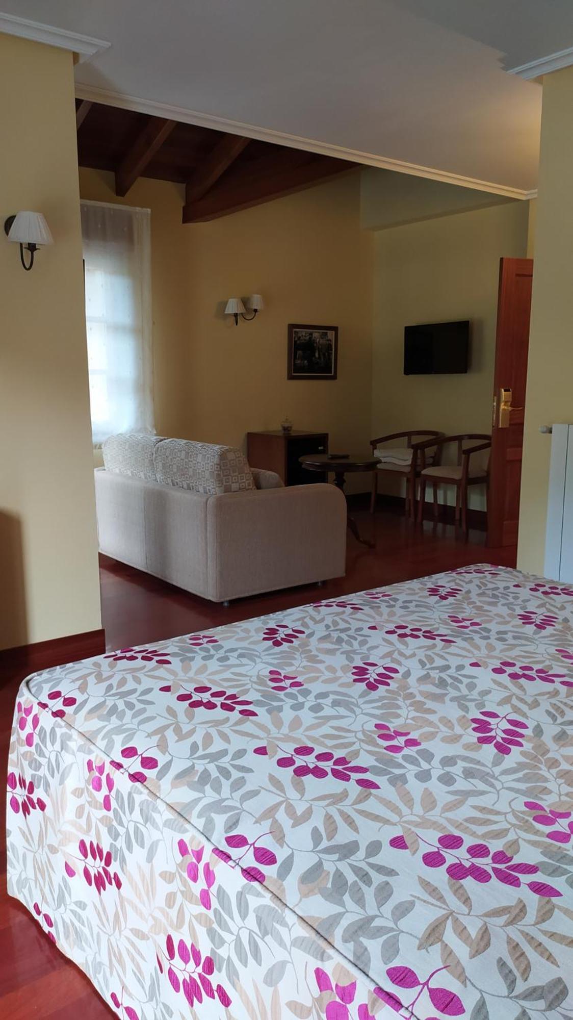 Hotel Valle Las Luinas Soto de Luiña الغرفة الصورة