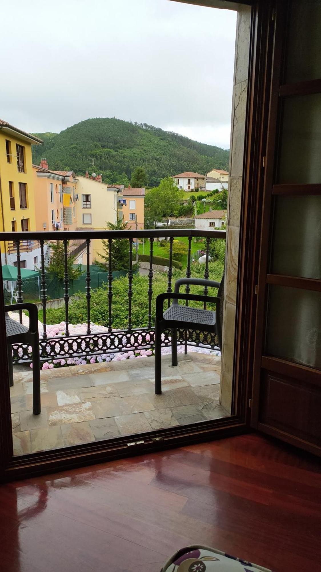 Hotel Valle Las Luinas Soto de Luiña الغرفة الصورة