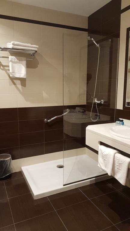 Hotel Valle Las Luinas Soto de Luiña المظهر الخارجي الصورة