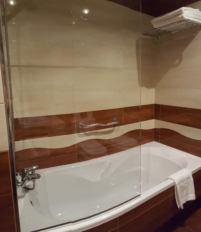 Hotel Valle Las Luinas Soto de Luiña المظهر الخارجي الصورة